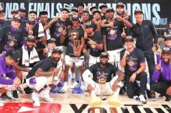 紫金辉煌再续湖人队在第六战力克热火，夺得NBA总冠军