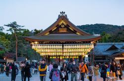 日本旅游胜地住宿遭遇大量退订，影响与挑战