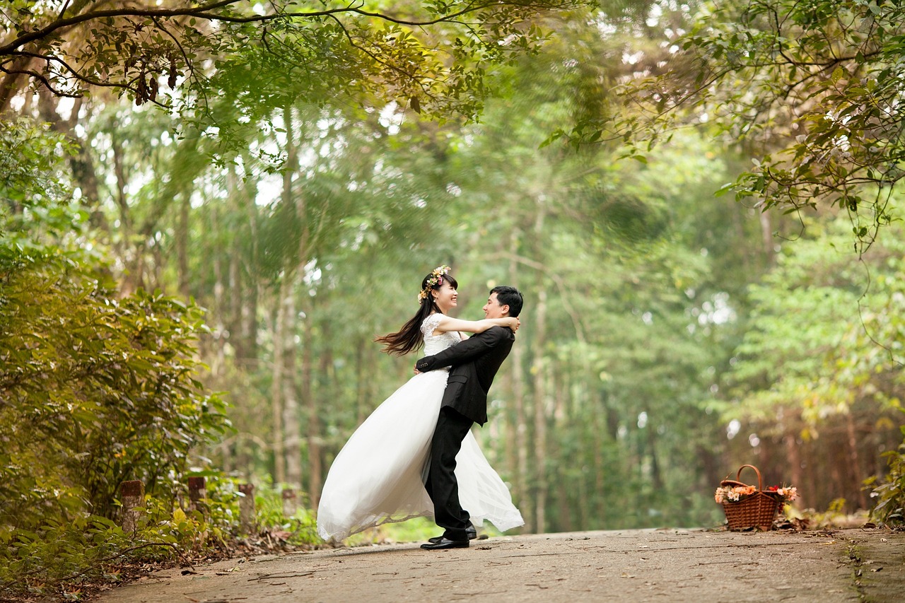 黄圣依的婚姻选择，再次选择不离婚的背后原因与深层思考